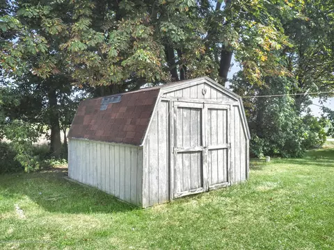 8842 S Francis Rd, Dewitt, MI 48820 photo 26