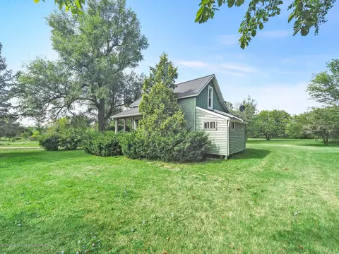 8842 S Francis Rd, Dewitt, MI 48820 photo 18