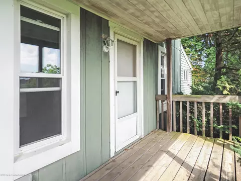 8842 S Francis Rd, Dewitt, MI 48820 photo 5