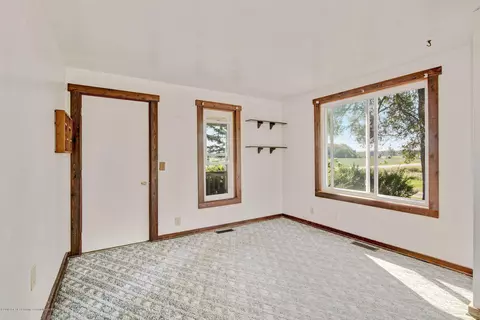 8842 S Francis Rd, Dewitt, MI 48820 photo 15