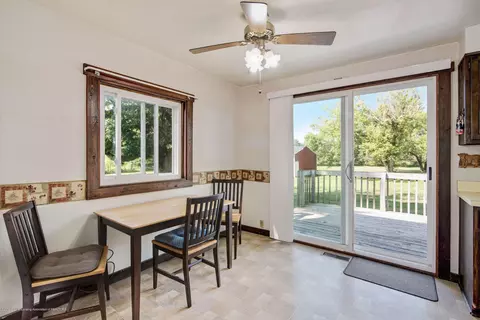 8842 S Francis Rd, Dewitt, MI 48820 photo 10