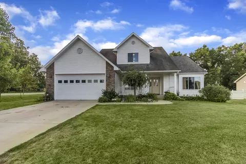 8980 Mattrada Dr, Dimondale, MI 48821 photo 3
