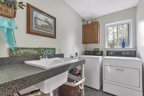 8980 Mattrada Dr, Dimondale, MI 48821 photo 25