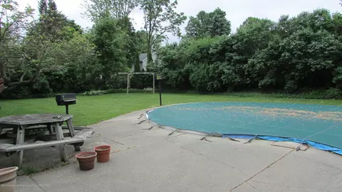 772 E Maple St, Mason, MI 48854 photo 5