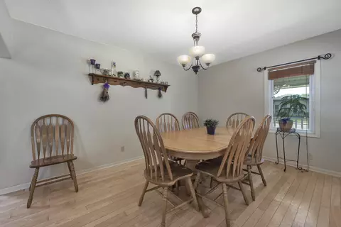 331 Walnut St, Dimondale, MI 48821 photo 14