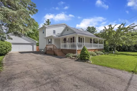 331 Walnut St, Dimondale, MI 48821 photo 3