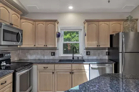 331 Walnut St, Dimondale, MI 48821 photo 10