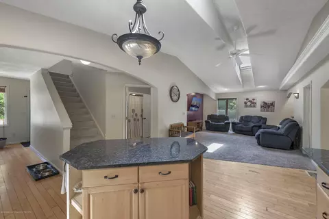331 Walnut St, Dimondale, MI 48821 photo 13