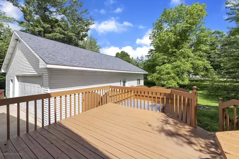 331 Walnut St, Dimondale, MI 48821 photo 28