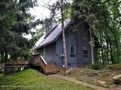 1640 Milton Rd, Perry, MI 48872 photo 1