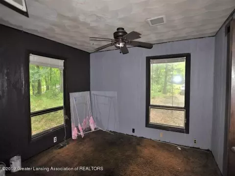 1640 Milton Rd, Perry, MI 48872 photo 11