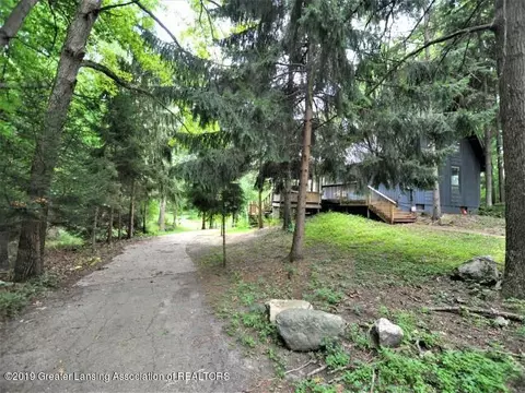 1640 Milton Rd, Perry, MI 48872 photo 23