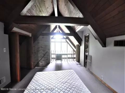 1640 Milton Rd, Perry, MI 48872 photo 8