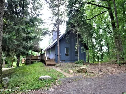 1640 Milton Rd, Perry, MI 48872 photo 2