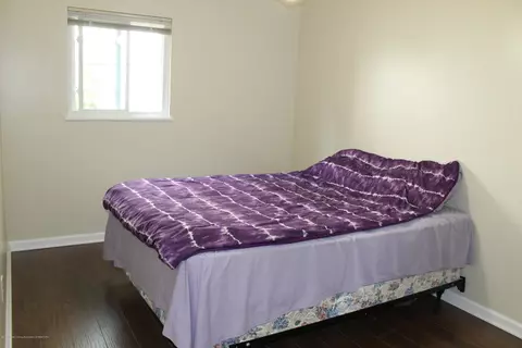 3214 Walker St, Lansing, MI 48906 photo 13