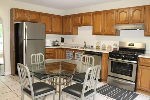 3214 Walker St, Lansing, MI 48906 photo 7