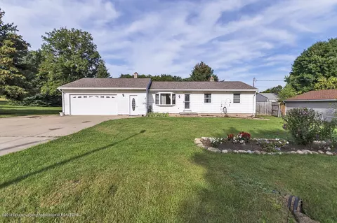 1003 Pine St, Dewitt, MI 48820 photo 23