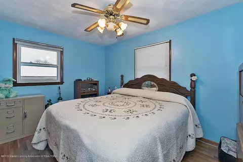 1003 Pine St, Dewitt, MI 48820 photo 8