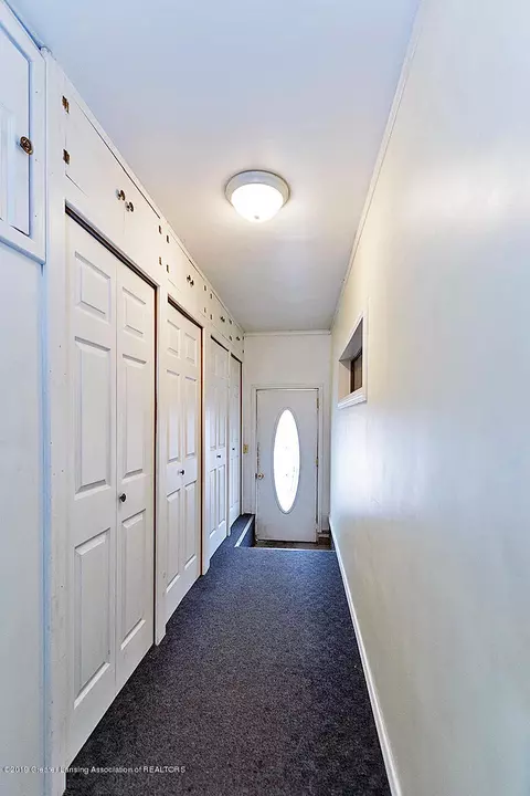1003 Pine St, Dewitt, MI 48820 photo 18