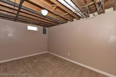 1003 Pine St, Dewitt, MI 48820 photo 16