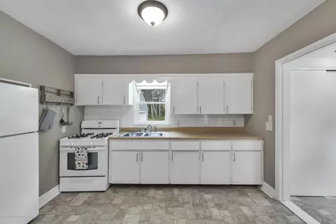2247 N Eifert Rd, Holt, MI 48842 photo 10