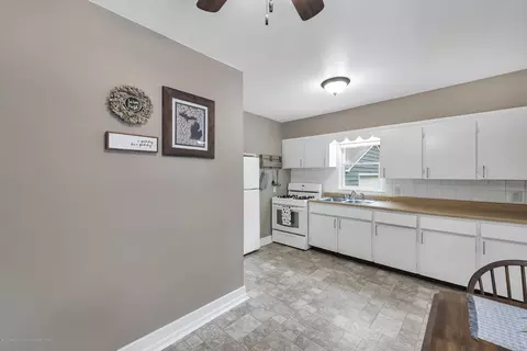 2247 N Eifert Rd, Holt, MI 48842 photo 11