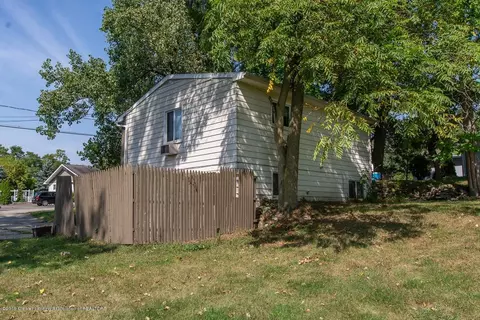 5912 Edson St, Haslett, MI 48840 photo 9