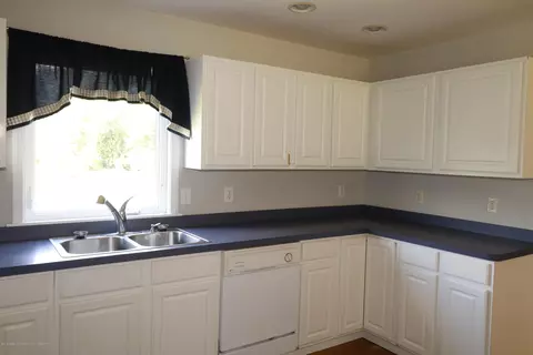 9900 Bond Rd, Dewitt, MI 48820 photo 9
