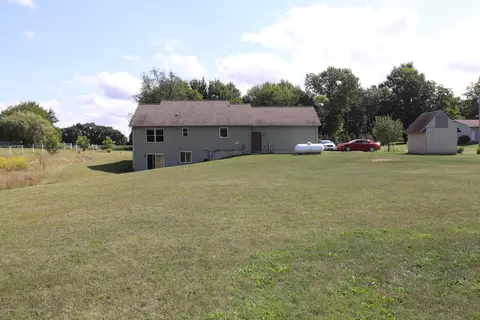9900 Bond Rd, Dewitt, MI 48820 photo 22