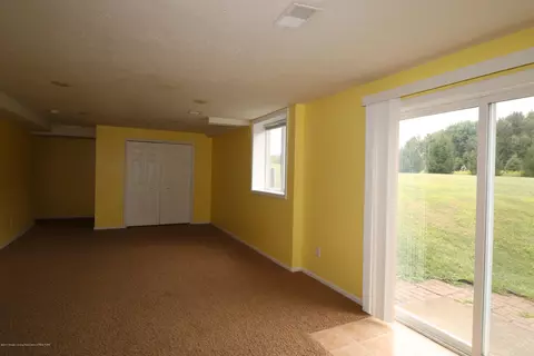 9900 Bond Rd, Dewitt, MI 48820 photo 12