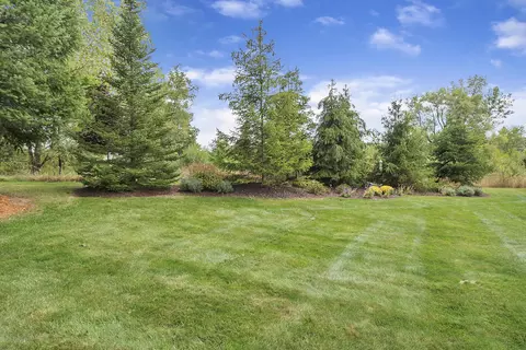 5155 Hawk Hollow Dr, Bath, MI 48808 photo 45