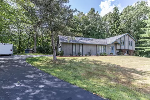 4601 Jadestone Dr, Williamston, MI 48895 photo 3