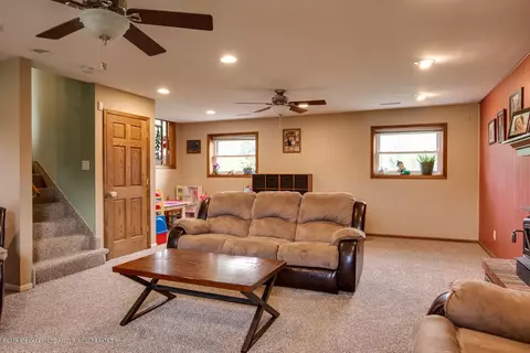 9495 E Cole Rd, Durand, MI 48429 photo 19