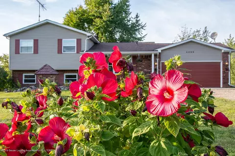 9495 E Cole Rd, Durand, MI 48429 photo 5