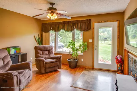9495 E Cole Rd, Durand, MI 48429 photo 9