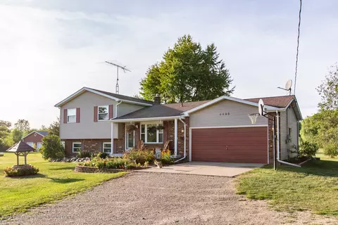 9495 E Cole Rd, Durand, MI 48429 photo 6
