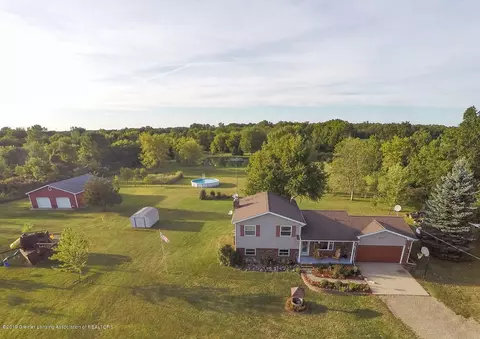 9495 E Cole Rd, Durand, MI 48429 photo 8