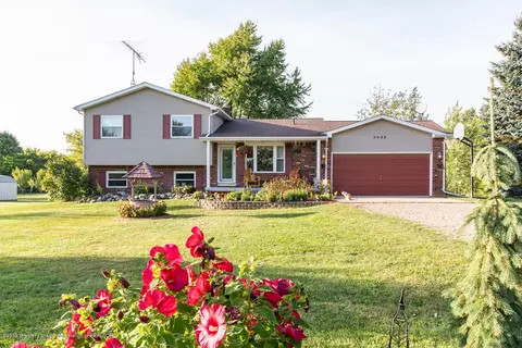 9495 E Cole Rd, Durand, MI 48429 photo 1