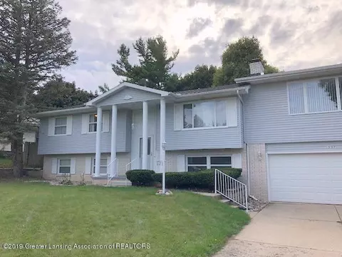 1337 N Creyts Rd, Lansing, MI 48917 photo 2