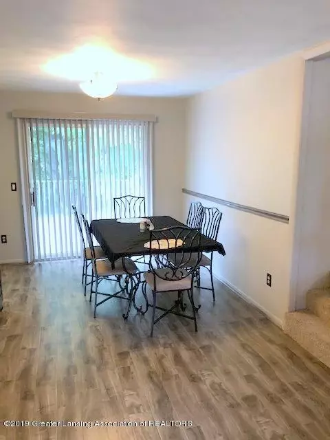 1337 N Creyts Rd, Lansing, MI 48917 photo 8