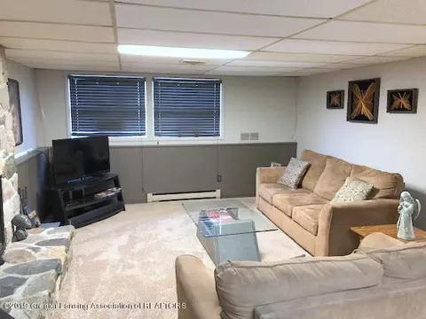 1337 N Creyts Rd, Lansing, MI 48917 photo 22