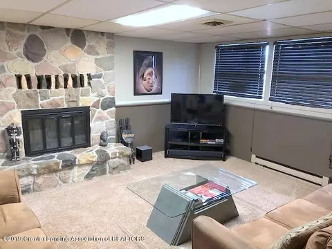 1337 N Creyts Rd, Lansing, MI 48917 photo 21