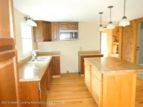 6550 Clark Rd, Bath, MI 48808 photo 4