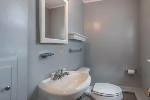 2101 Cooper Ave, Lansing, MI 48910 photo 11