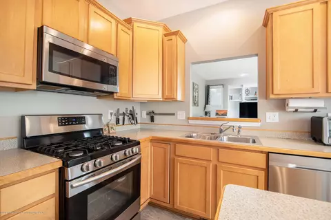 2703 Elderberry Dr, Okemos, MI 48864 photo 11