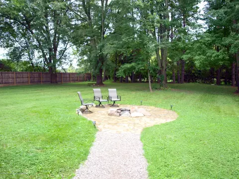 6070 E Clark Rd, Bath, MI 48808 photo 4