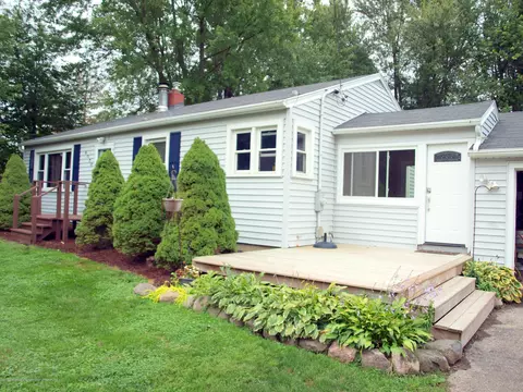 6070 E Clark Rd, Bath, MI 48808 photo 10