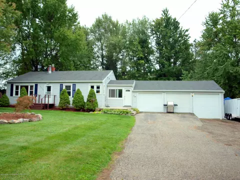 6070 E Clark Rd, Bath, MI 48808 photo 27