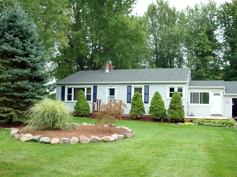 6070 E Clark Rd, Bath, MI 48808 photo 9