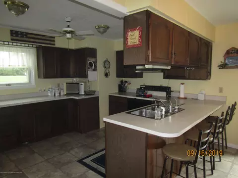 9499 Marshall Rd, Olivet, MI 49076 photo 6